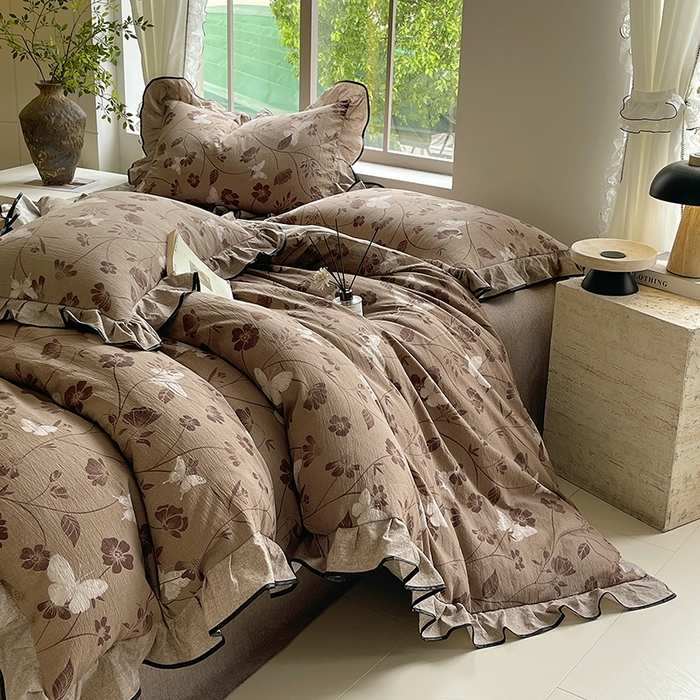 91家纺网 家纺一手货源 找家纺 梵克保罗 2025秋冬新品10A抗菌原麻荷叶边床单款三件套四件套 秋风落叶