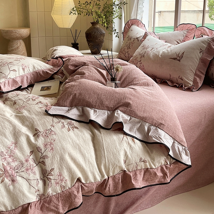 91家纺网 家纺一手货源 找家纺 梵克保罗 2025秋冬新品10A抗菌原麻荷叶边床单款三件套四件套 雁南飞