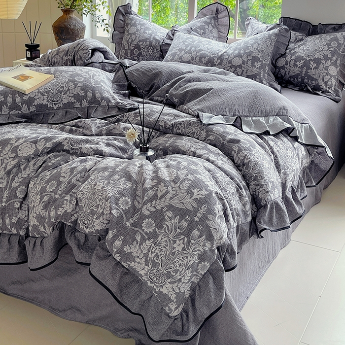 91家纺网 家纺一手货源 找家纺 梵克保罗 2025秋冬新品10A抗菌原麻荷叶边床单款三件套四件套 人间草木