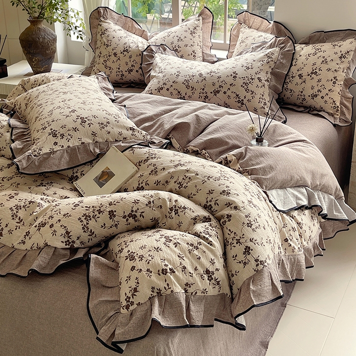 91家纺网 家纺一手货源 找家纺 梵克保罗 2025秋冬新品10A抗菌原麻荷叶边床单款三件套四件套 花枝漫天