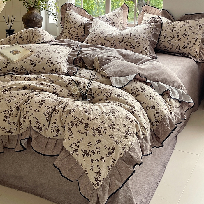 91家纺网 家纺一手货源 找家纺 梵克保罗 2025秋冬新品10A抗菌原麻荷叶边床单款三件套四件套 花枝漫天