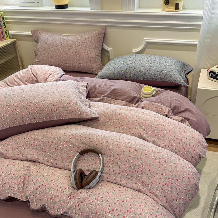 91家纺网 家纺一手货源 找家纺 爱彼家纺 2025新款中古风亚麻水洗棉四件套-玫瑰系列-纽扣款 玫瑰-暖熙之境