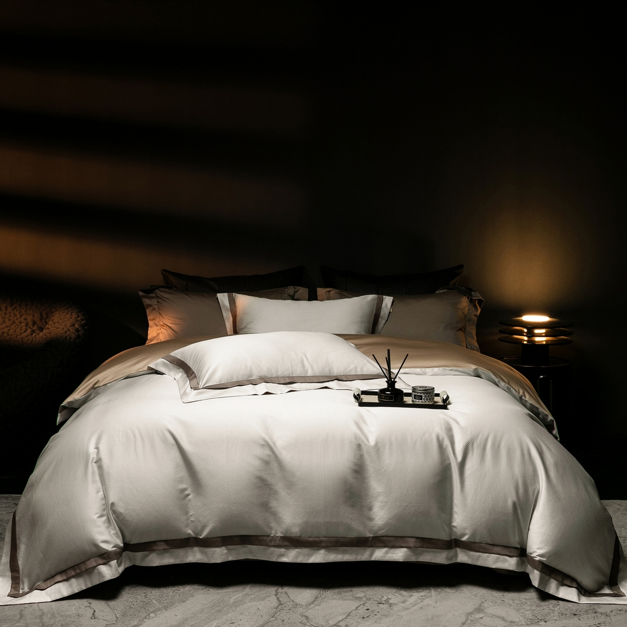 91家纺网 家纺一手货源 找家纺 （总）ONE TWO ONE 121 2025新款高支高密全棉贡缎长绒精工细作工艺款-维希【会员减-20】  控价 498 -51