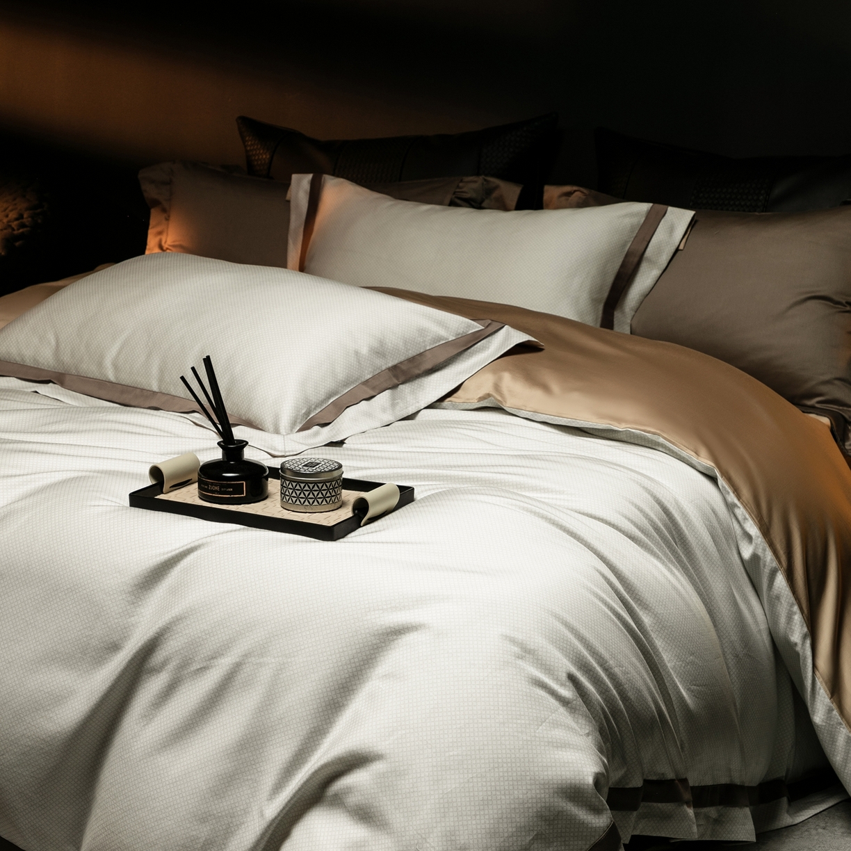 91家纺网 家纺一手货源 找家纺 （总）ONE TWO ONE 121 2025新款高支高密全棉贡缎长绒精工细作工艺款-维希【会员减-20】  控价 498 -51