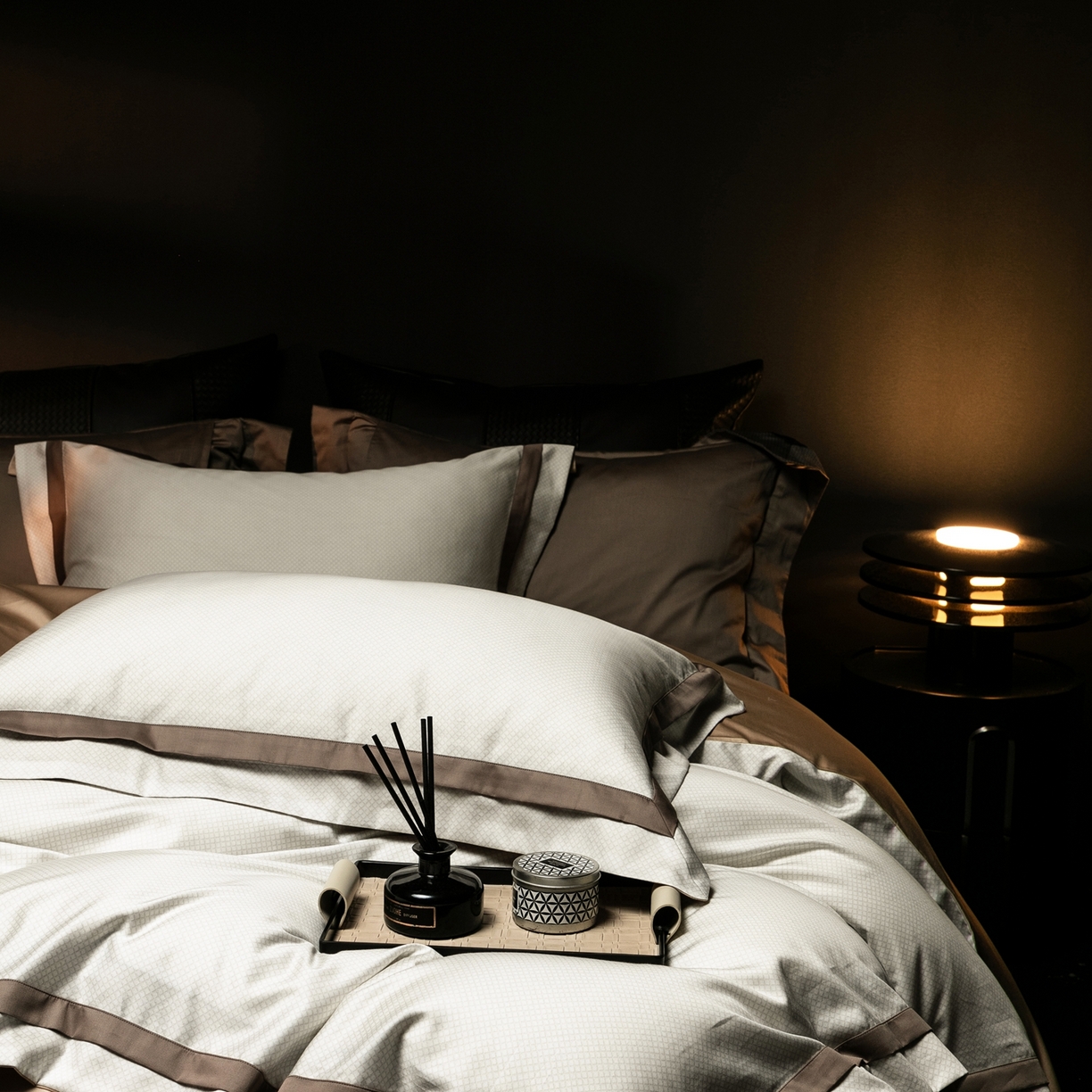 91家纺网 家纺一手货源 找家纺 （总）ONE TWO ONE 121 2025新款高支高密全棉贡缎长绒精工细作工艺款-维希【会员减-20】  控价 498 -51