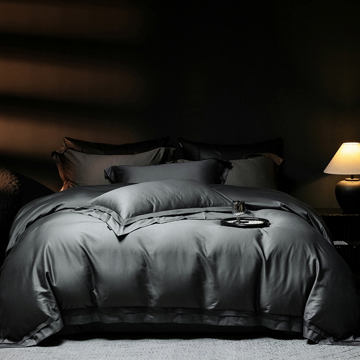 91家纺网 家纺一手货源 找家纺 ONE TWO ONE 121 2025新款高支高密全棉贡缎长绒精工细作工艺款-维希【会员减-20】  控价 498 -51 维希-深灰