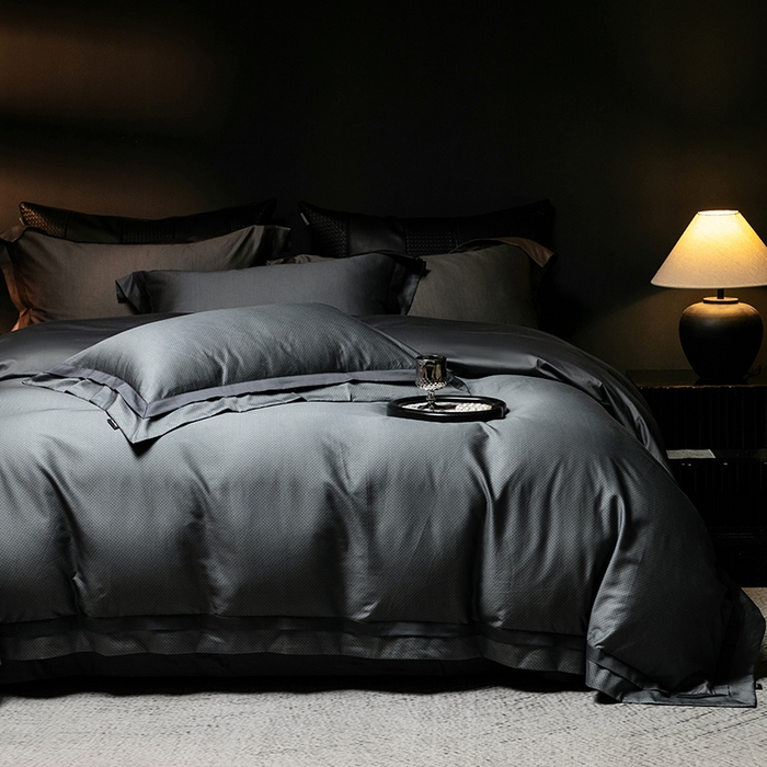 91家纺网 家纺一手货源 找家纺 ONE TWO ONE 121 2025新款高支高密全棉贡缎长绒精工细作工艺款-维希【会员减-20】  控价 498 -51 维希-深灰