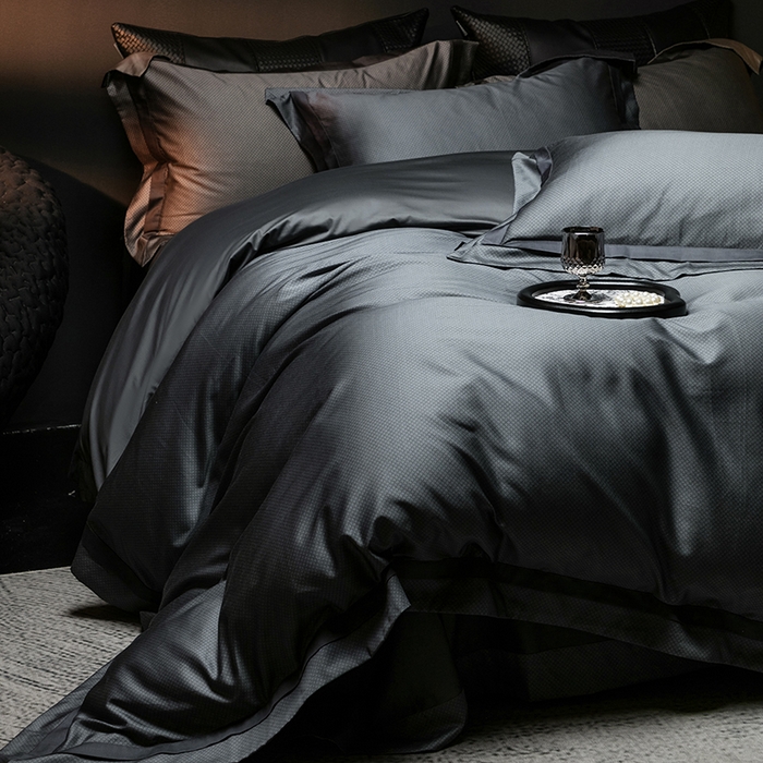 91家纺网 家纺一手货源 找家纺 ONE TWO ONE 121 2025新款高支高密全棉贡缎长绒精工细作工艺款-维希【会员减-20】  控价 498 -51 维希-深灰