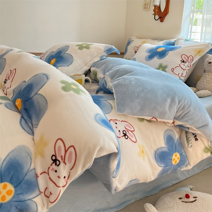 91家纺网 家纺一手货源 找家纺 寻米 2025新款高克重加厚保暖牛奶绒四件套-第二批 绵意小兔