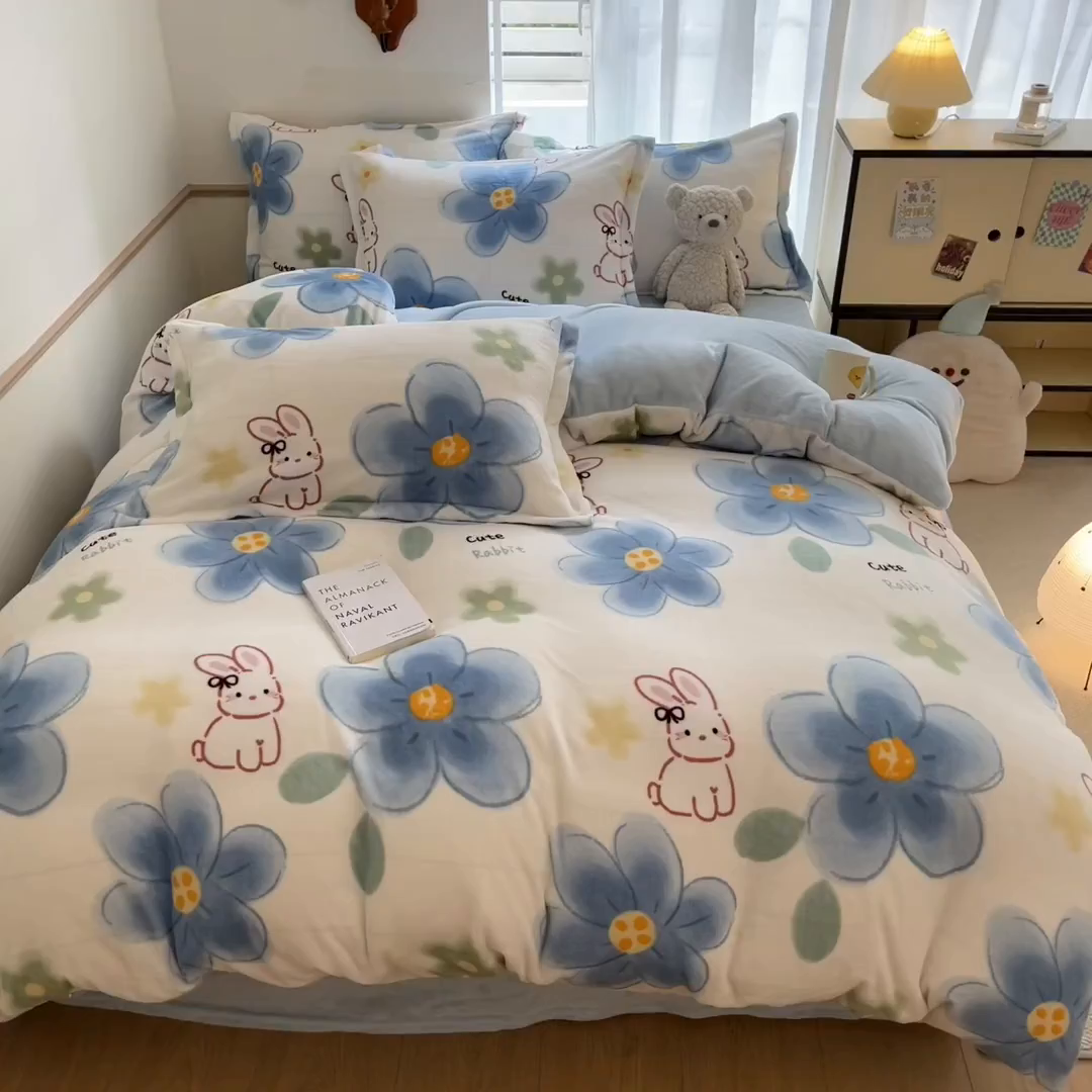 91家纺网 家纺一手货源 找家纺 寻米 2025新款高克重加厚保暖牛奶绒四件套-第二批 绵意小兔