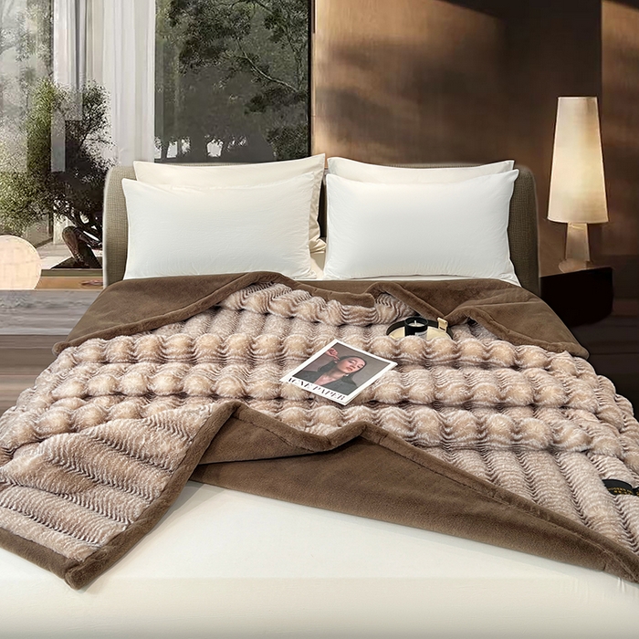 91家纺网 家纺一手货源 找家纺 凯轩毛毯网销专供 2025新款婚庆仿皮草彩波纹艺术毯毛毯毯子-彩波纹 彩波纹-咖啡棕