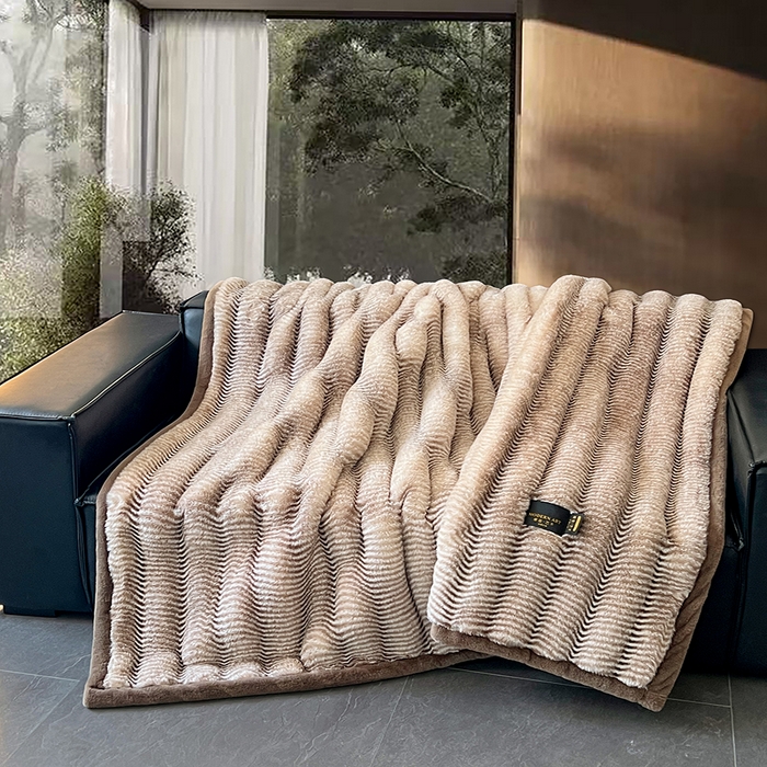 91家纺网 家纺一手货源 找家纺 （总）凯轩毛毯网销专供 2025新款婚庆仿皮草彩波纹艺术毯毛毯毯子-彩波纹