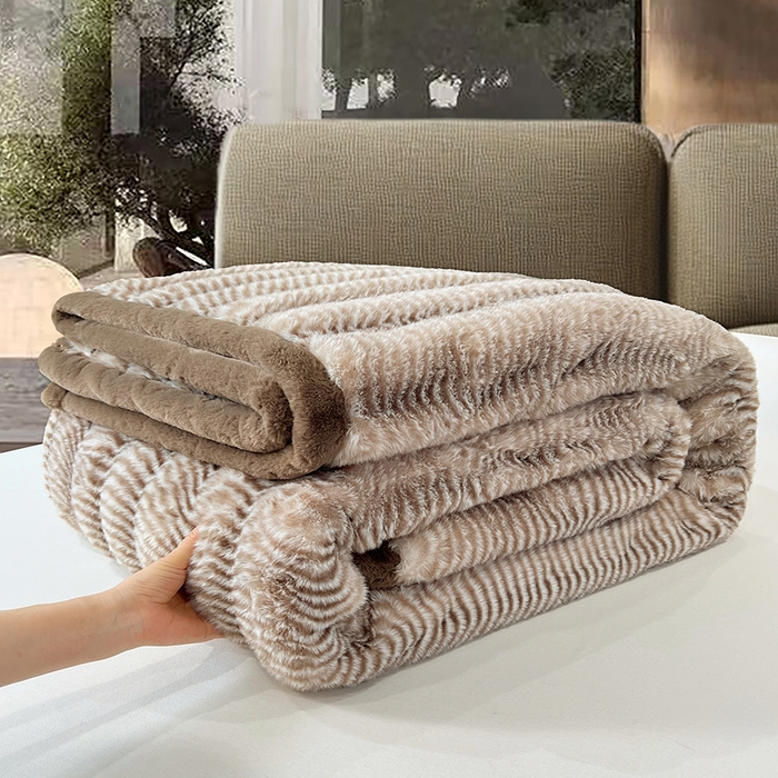 91家纺网 家纺一手货源 找家纺 凯轩毛毯网销专供 2025新款婚庆仿皮草彩波纹艺术毯毛毯毯子-彩波纹 彩波纹-咖啡棕