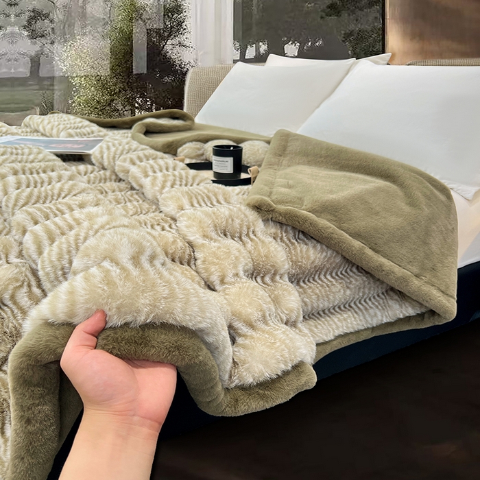 91家纺网 家纺一手货源 找家纺 凯轩毛毯网销专供 2025新款婚庆仿皮草彩波纹艺术毯毛毯毯子-彩波纹 彩波纹-墨绿