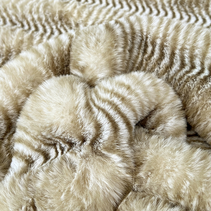 91家纺网 家纺一手货源 找家纺 凯轩毛毯网销专供 2025新款婚庆仿皮草彩波纹艺术毯毛毯毯子-彩波纹 彩波纹-墨绿