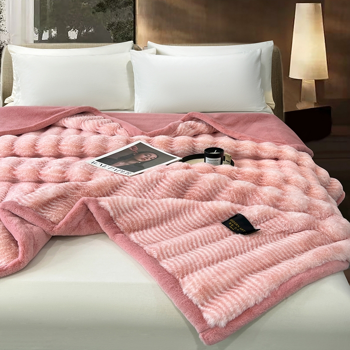 91家纺网 家纺一手货源 找家纺 凯轩毛毯网销专供 2025新款婚庆仿皮草彩波纹艺术毯毛毯毯子-彩波纹 彩波纹-蜜桃粉