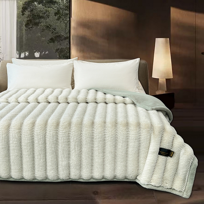 91家纺网 家纺一手货源 找家纺 凯轩毛毯网销专供 2025新款婚庆仿皮草彩波纹艺术毯毛毯毯子-彩波纹 彩波纹-浅绿