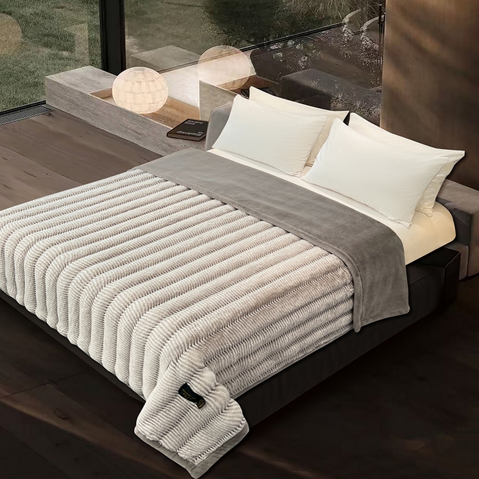 91家纺网 家纺一手货源 找家纺 凯轩毛毯网销专供 2025新款婚庆仿皮草彩波纹艺术毯毛毯毯子-彩波纹 彩波纹-浅灰