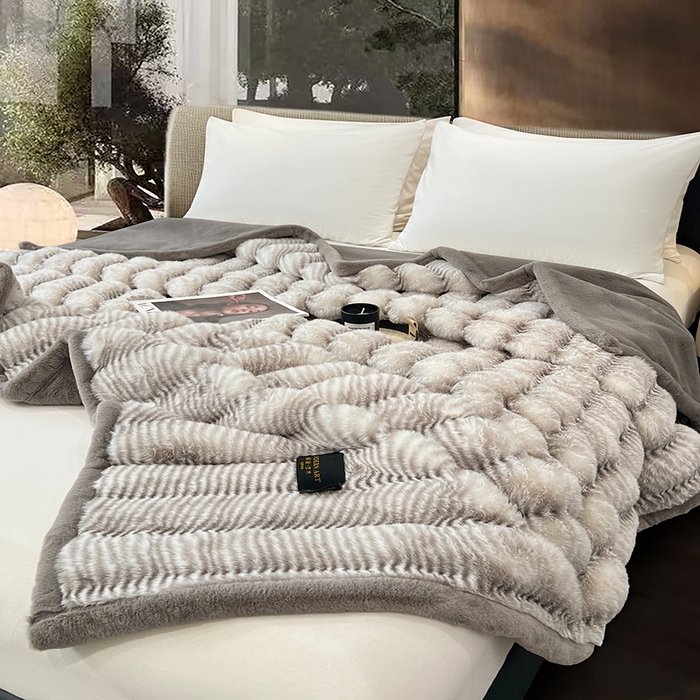 91家纺网 家纺一手货源 找家纺 凯轩毛毯网销专供 2025新款婚庆仿皮草彩波纹艺术毯毛毯毯子-彩波纹 彩波纹-浅灰