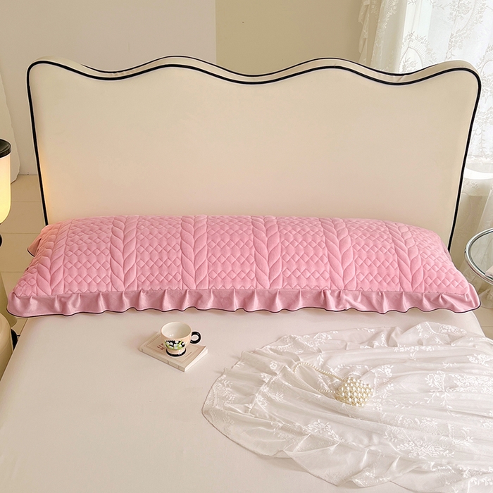 91家纺网 家纺一手货源 找家纺 （总）梦舒羽 2025新款牛奶绒夹棉花边枕套情侣双人加长枕芯套枕头套-轻奢