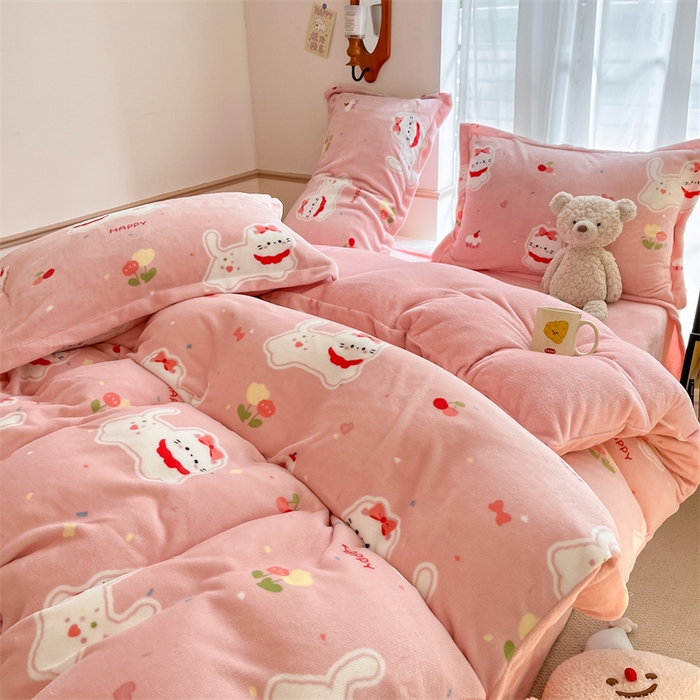 91家纺网 家纺一手货源 找家纺 寻米 2025新款高克重加厚保暖牛奶绒四件套-第二批 甜味小猫