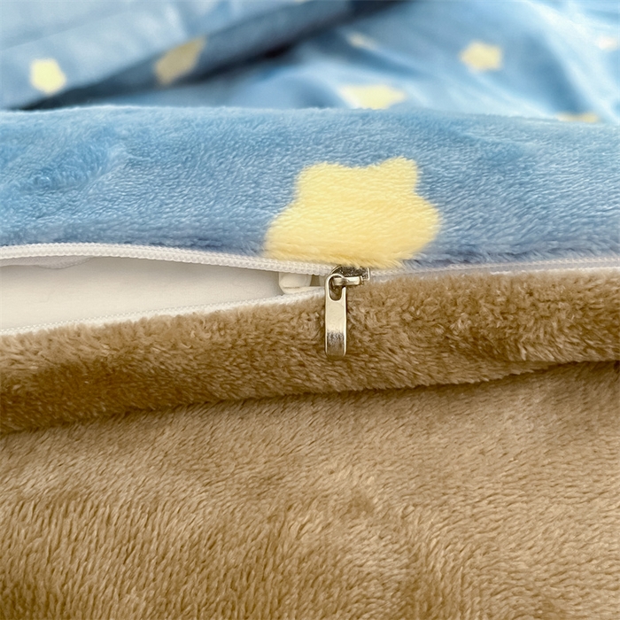 91家纺网 家纺一手货源 找家纺 寻米 2025新款高克重加厚保暖牛奶绒四件套-第二批 晚安小熊-咖