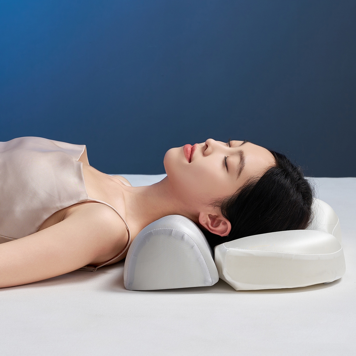 91家纺网 家纺一手货源 找家纺 乐可 2025新款零压记忆牵引枕头枕芯 零压记忆-牵引枕灰