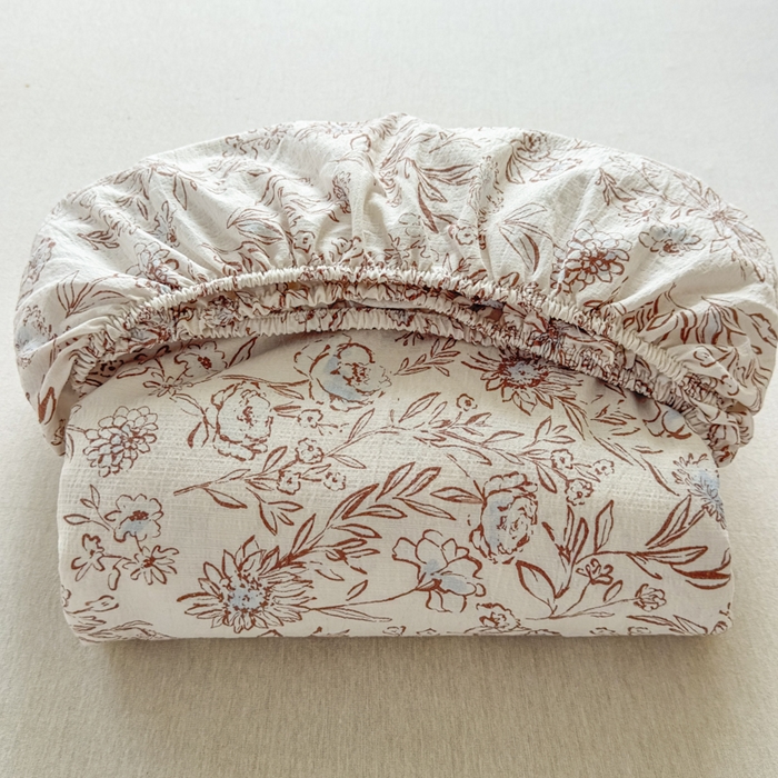 91家纺网 家纺一手货源 找家纺 爱彼家纺 2025新款水洗水洗棉印花床笠单品床笠床笠三件套风格一 花盏