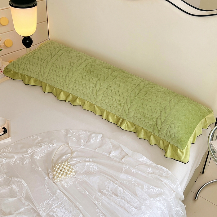 91家纺网 家纺一手货源 找家纺 梦舒羽 2025新款牛奶绒夹棉花边枕套情侣双人加长枕芯套枕头套-轻奢 花边轻奢款-果绿