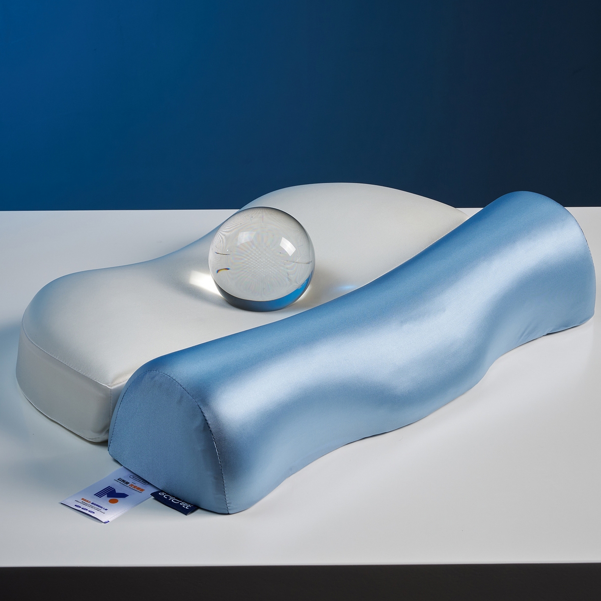 91家纺网 家纺一手货源 找家纺 乐可 2025新款零压记忆牵引枕头枕芯 零压记忆-牵引枕蓝