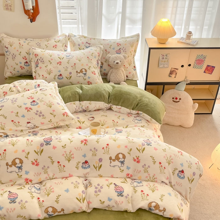 91家纺网 家纺一手货源 找家纺 寻米 2025新款高克重加厚保暖牛奶绒四件套-第二批 小狗茶园-绿