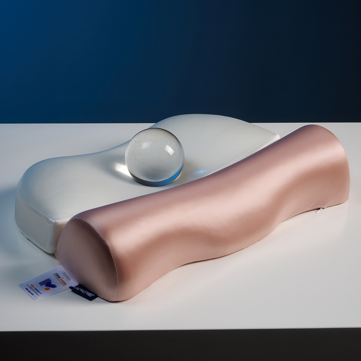 91家纺网 家纺一手货源 找家纺 乐可 2025新款零压记忆牵引枕头枕芯 零压记忆-牵引枕粉