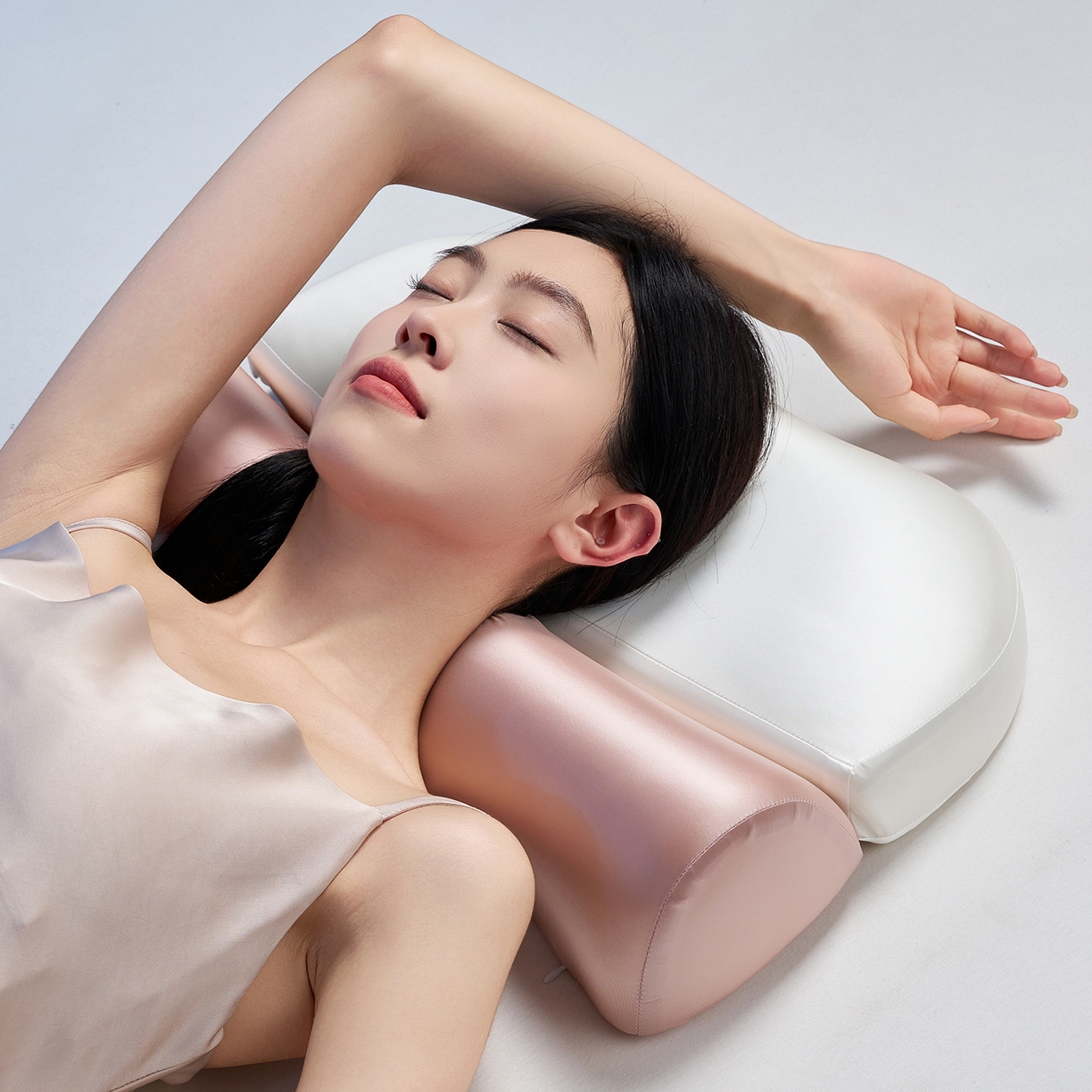 91家纺网 家纺一手货源 找家纺 乐可 2025新款零压记忆牵引枕头枕芯 零压记忆-牵引枕粉