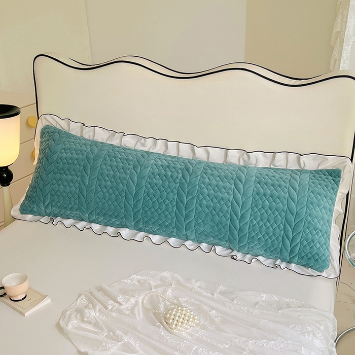 91家纺网 家纺一手货源 找家纺 梦舒羽 2025新款牛奶绒夹棉花边枕套情侣双人加长枕芯套枕头套-轻奢 花边轻奢款-浅水兰