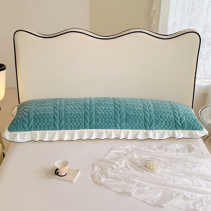 91家纺网 家纺一手货源 找家纺 梦舒羽 2025新款牛奶绒夹棉花边枕套情侣双人加长枕芯套枕头套-轻奢 花边轻奢款-浅水兰