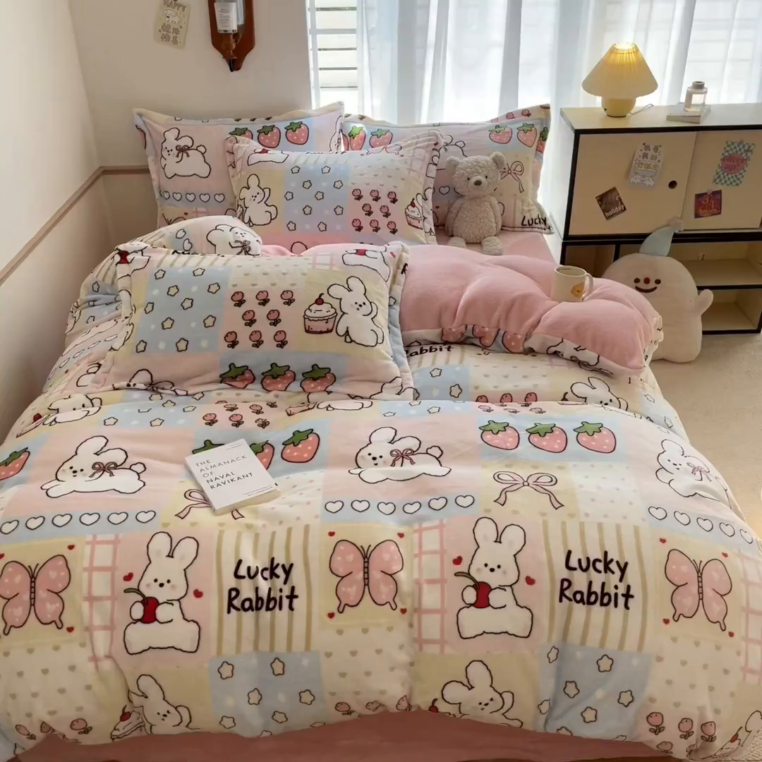 91家纺网 家纺一手货源 找家纺 寻米 2025新款高克重加厚保暖牛奶绒四件套-第二批 小兔日记