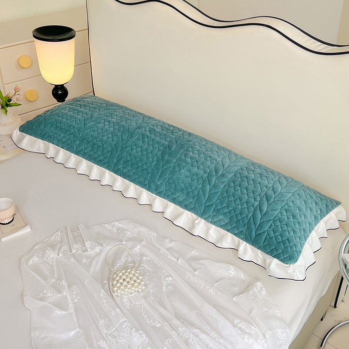 91家纺网 家纺一手货源 找家纺 梦舒羽 2025新款牛奶绒夹棉花边枕套情侣双人加长枕芯套枕头套-轻奢 花边轻奢款-浅水兰