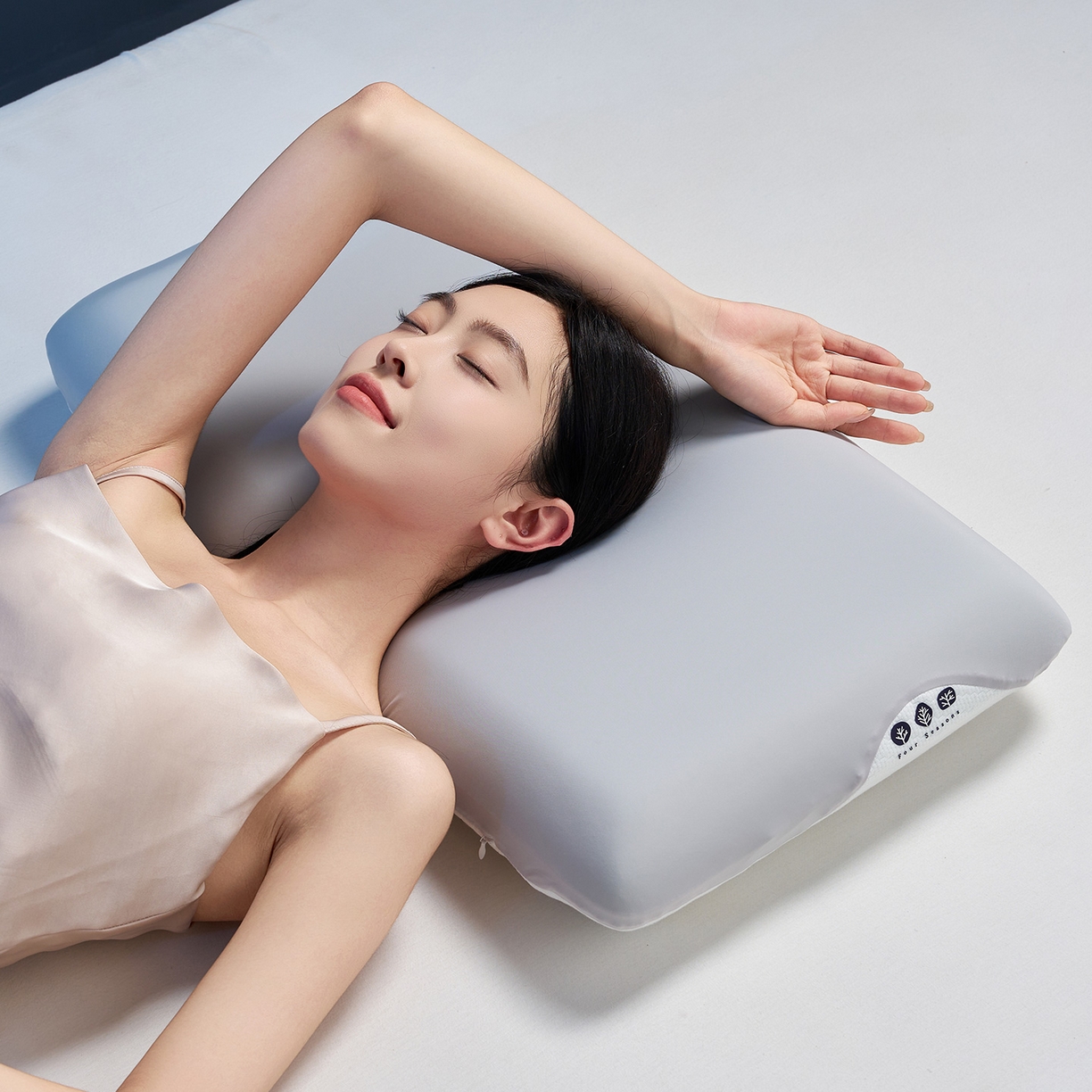 91家纺网 家纺一手货源 找家纺 乐可 2025新款生物基艾草零度绵枕头枕芯 生物基艾草零度绵枕灰