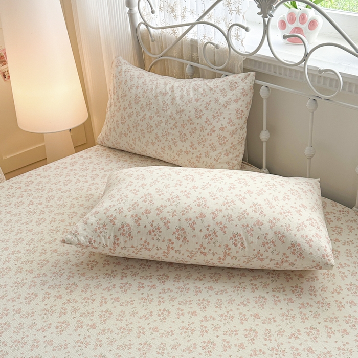 91家纺网 家纺一手货源 找家纺 爱彼家纺 2025新款水洗水洗棉印花床笠单品床笠床笠三件套风格一 浅粉碎花