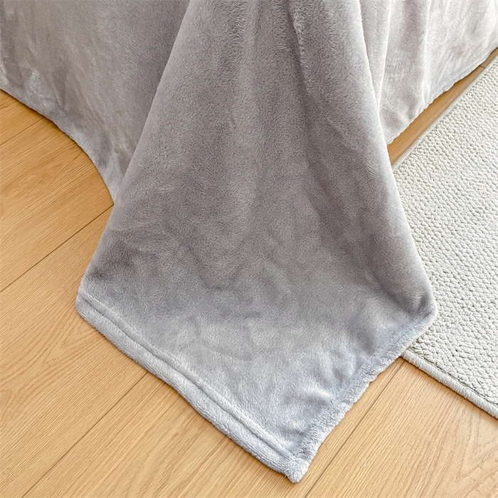 91家纺网 家纺一手货源 找家纺 寻米 2025新款高克重加厚保暖牛奶绒四件套-第二批 小熊梦境