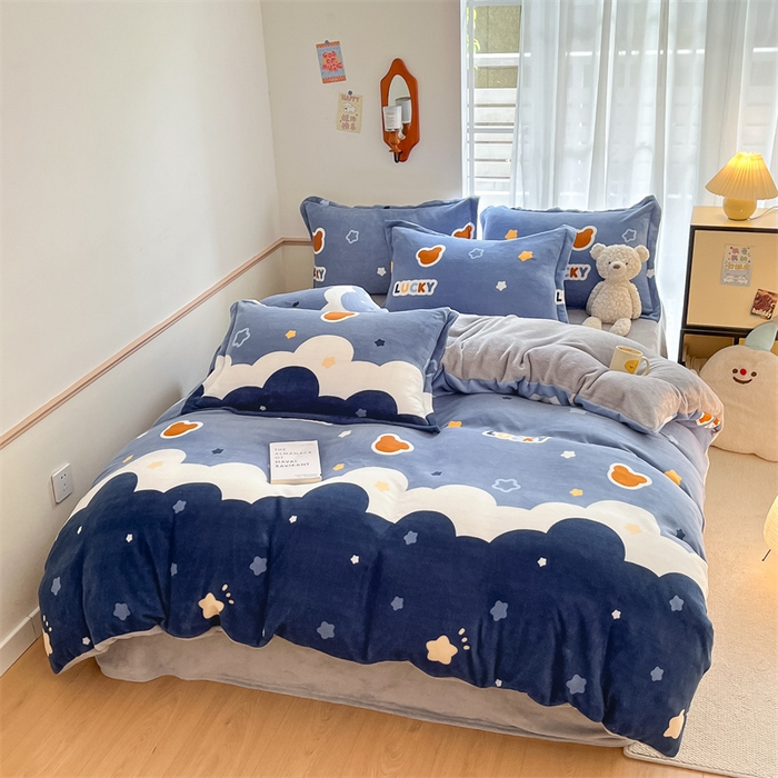 91家纺网 家纺一手货源 找家纺 寻米 2025新款高克重加厚保暖牛奶绒四件套-第二批 小熊梦境