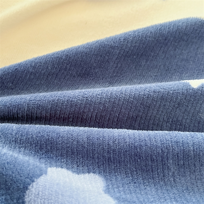 91家纺网 家纺一手货源 找家纺 寻米 2025新款高克重加厚保暖牛奶绒四件套-第二批 小熊梦境