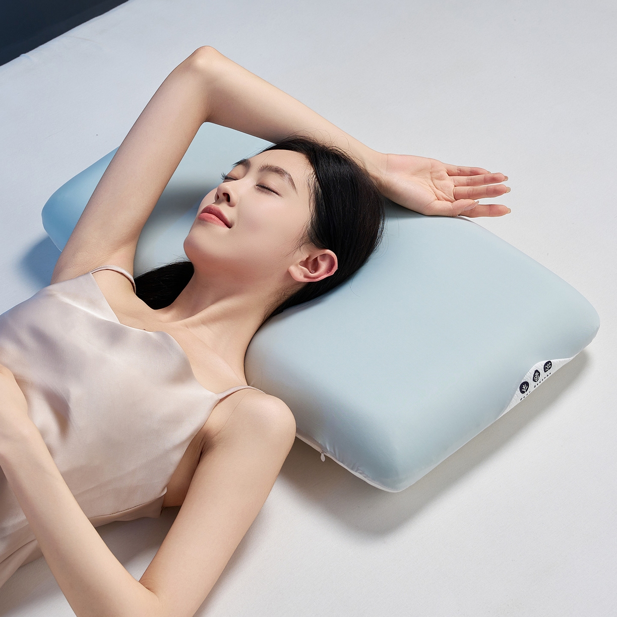 91家纺网 家纺一手货源 找家纺 乐可 2025新款生物基艾草零度绵枕头枕芯 生物基艾草零度绵枕蓝