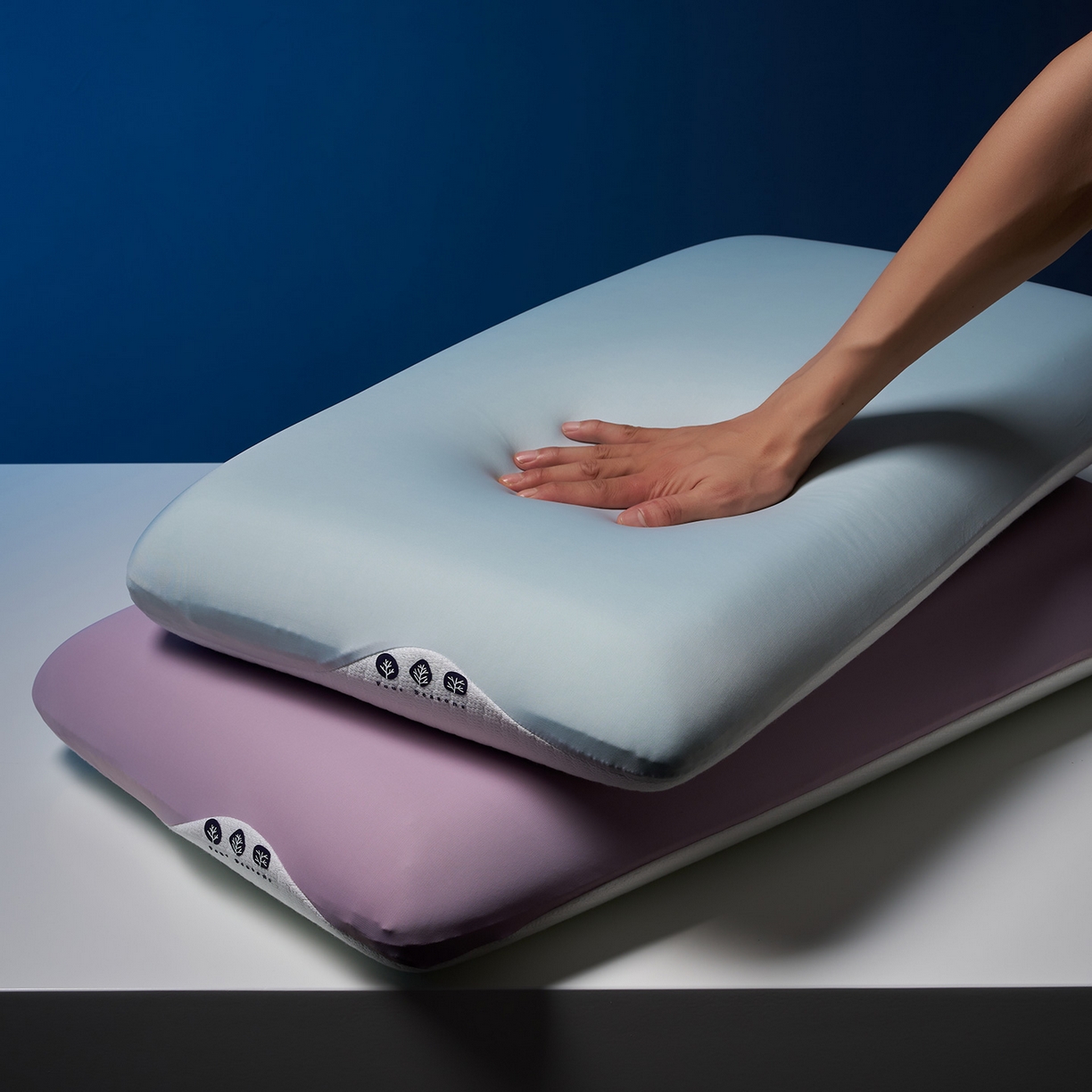 91家纺网 家纺一手货源 找家纺 乐可 2025新款生物基艾草零度绵枕头枕芯 生物基艾草零度绵枕蓝