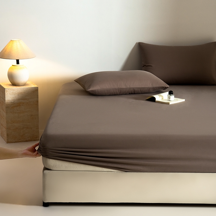 91家纺网 家纺一手货源 找家纺 Mr.pig猪先生水洗棉 2025新款A类50支双股全棉纯棉贡缎磨毛单床笠床笠单件 沙尘灰