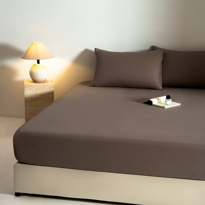 91家纺网 家纺一手货源 找家纺 Mr.pig猪先生水洗棉 2025新款A类50支双股全棉纯棉贡缎磨毛单床笠床笠单件 沙尘灰