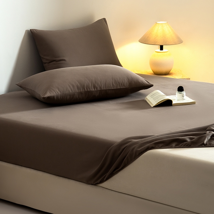 91家纺网 家纺一手货源 找家纺 Mr.pig猪先生水洗棉 2025新款A类50支双股全棉纯棉贡缎磨毛单床笠床笠单件 沙尘灰