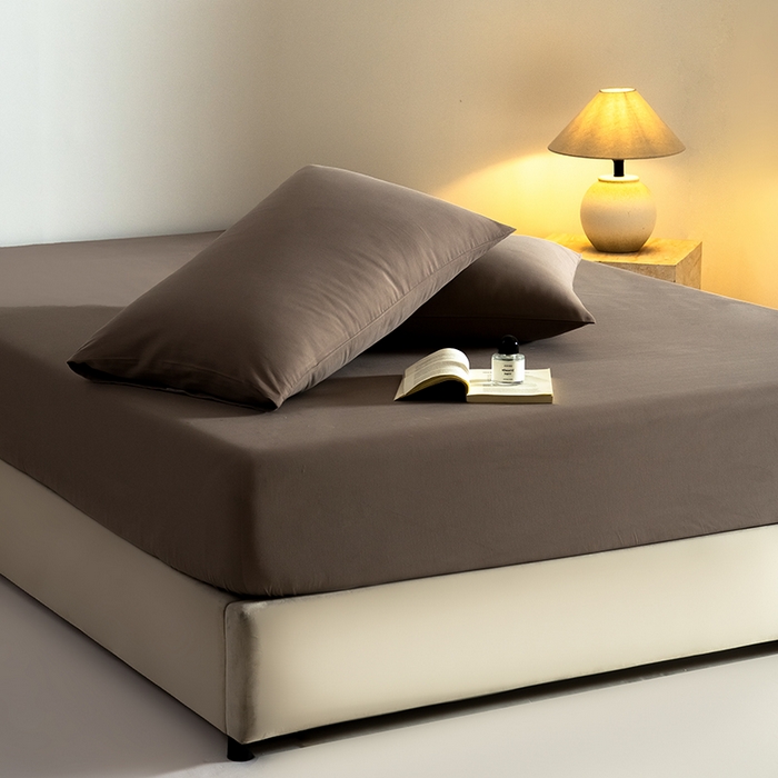 91家纺网 家纺一手货源 找家纺 Mr.pig猪先生水洗棉 2025新款A类50支双股全棉纯棉贡缎磨毛单床笠床笠单件 沙尘灰