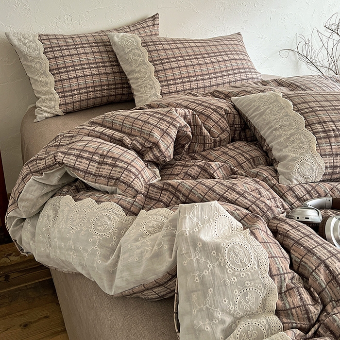 91家纺网 家纺一手货源 找家纺 梵克保罗 2025新款亚麻复古花边系列四件套 茶巷