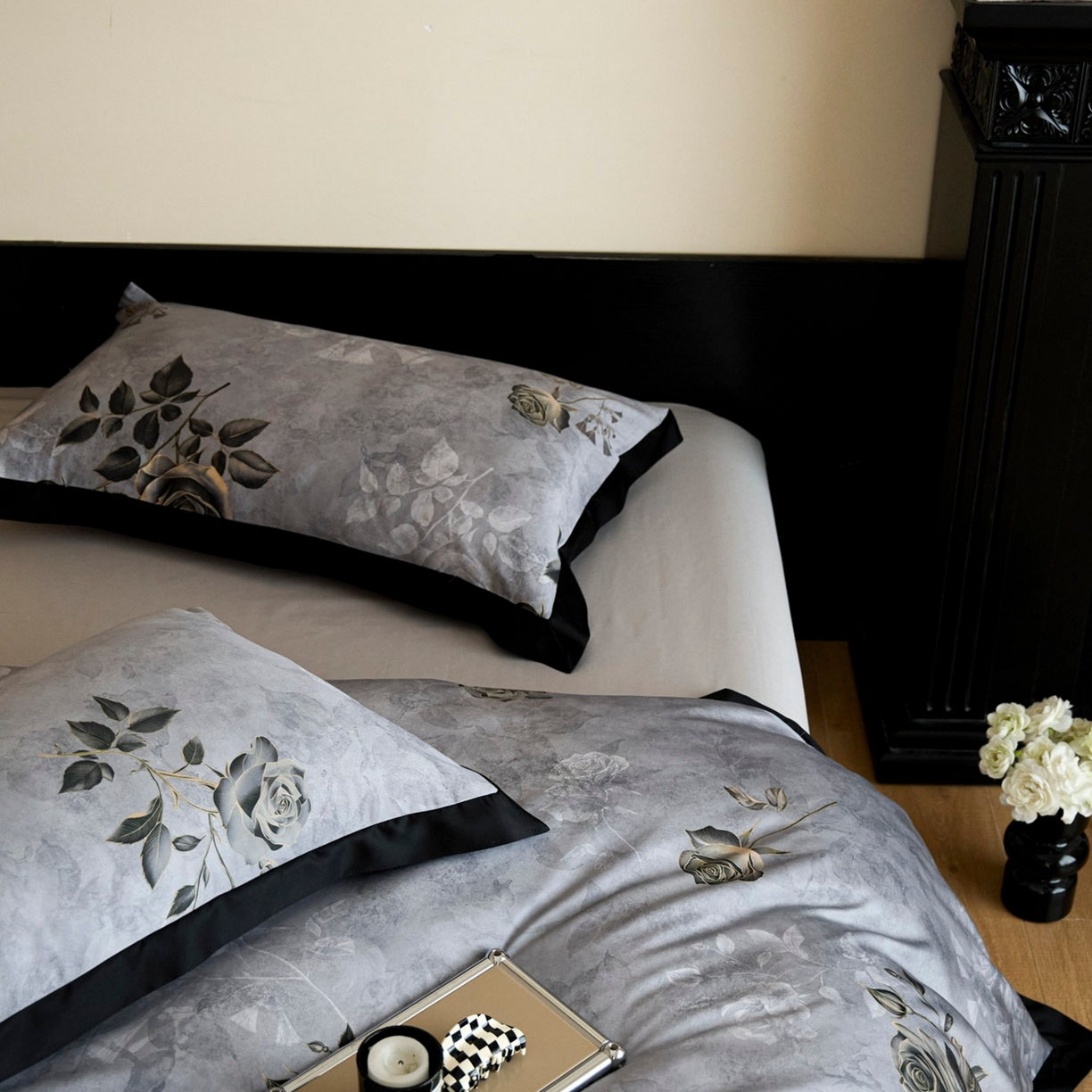 91家纺网 家纺一手货源 找家纺 帝王家纺 2025新款爆款秋冬印花四件套轻奢高级感磨毛超柔亲肤四季款 玫瑰之约-灰